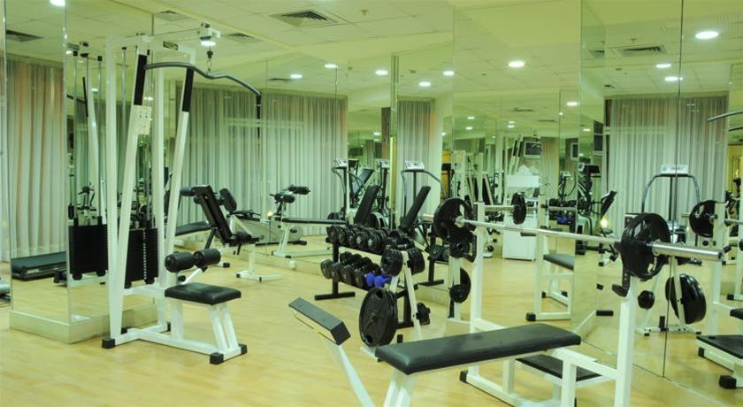 Warwick Palm Beach Hotel ベイルート エクステリア 写真